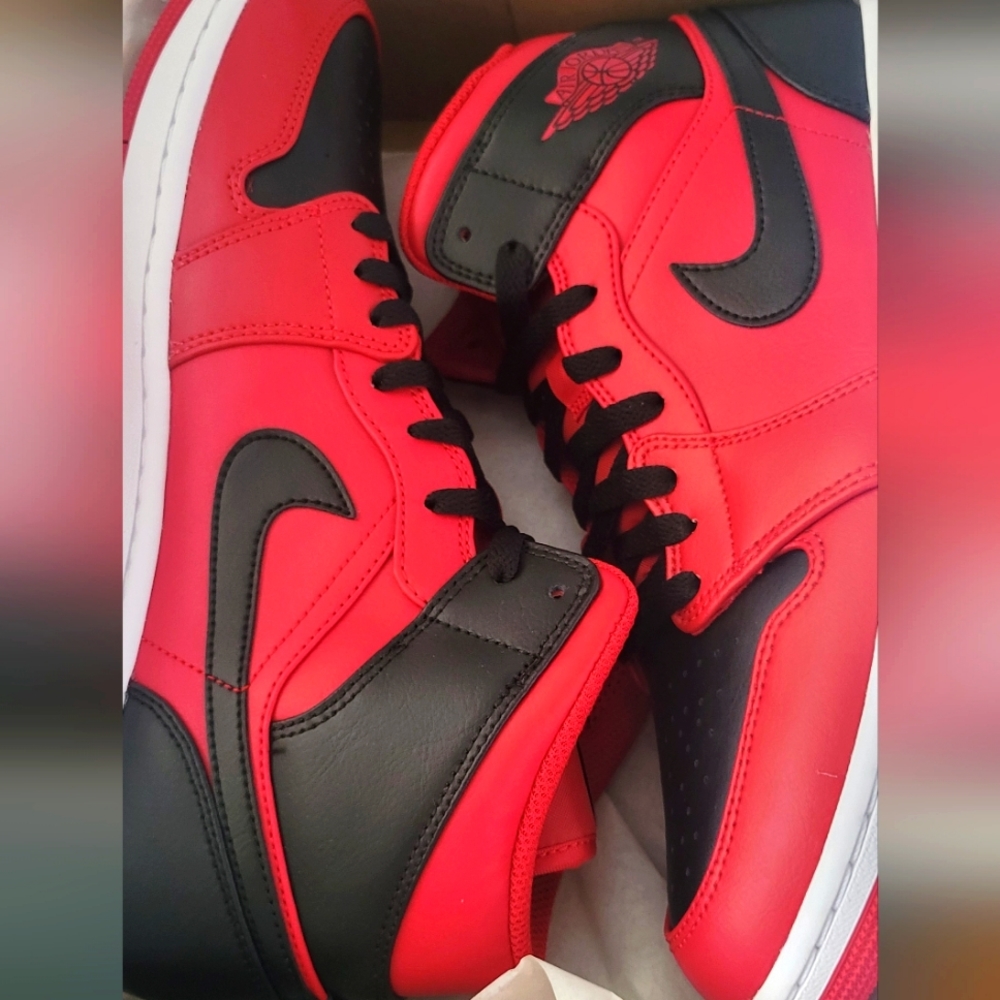Mid Air Jordan 1's ,Red/black, Size 10 - Picture 1 of 4